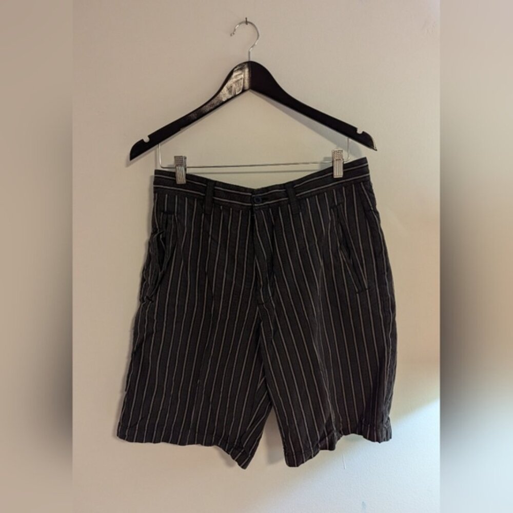 Nevada Striped Shorts - Mens Size 32